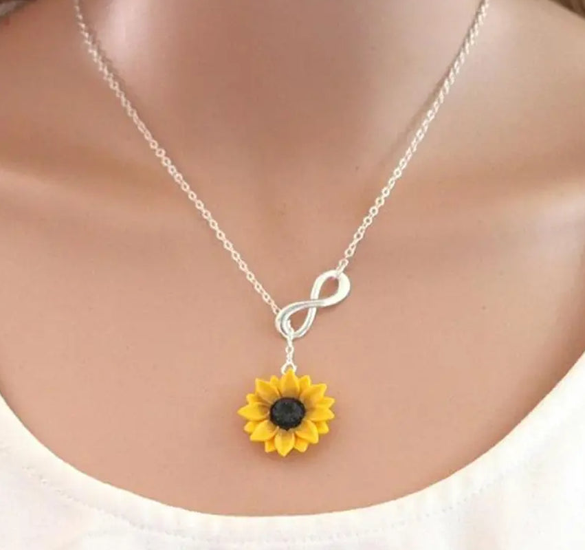Pendant Necklace Yellow Sunflower Bridal Flower Infinity Charm Daisy Fashion New